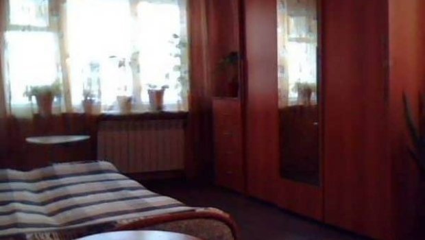 Поклейка шпалер своїми руками